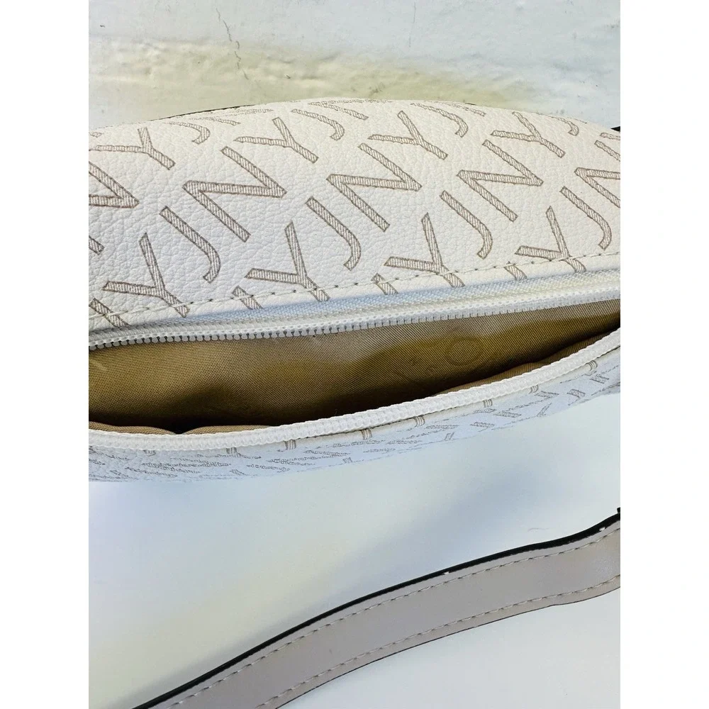 Jones New York Signature Fanny Bag Belt Off White Gray Front‎ & Back Zipper